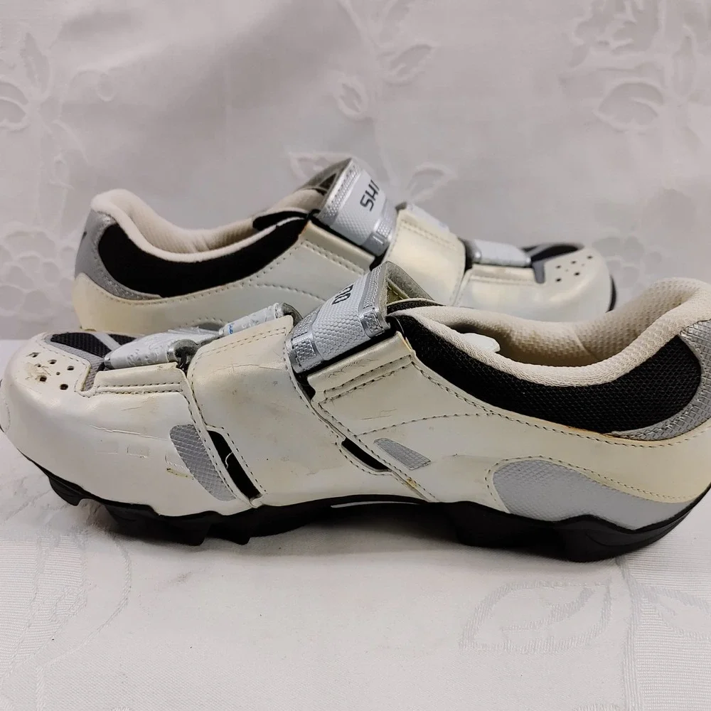 Shimano Pedaling Dynamics Women's Size 8.5 WM60 White Cycling Shoe SPD